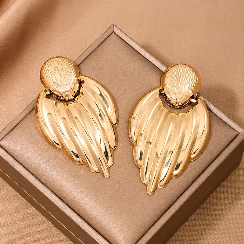 Elegant Metal Geometric Tassel Earrings for Sophisticated Evening Events