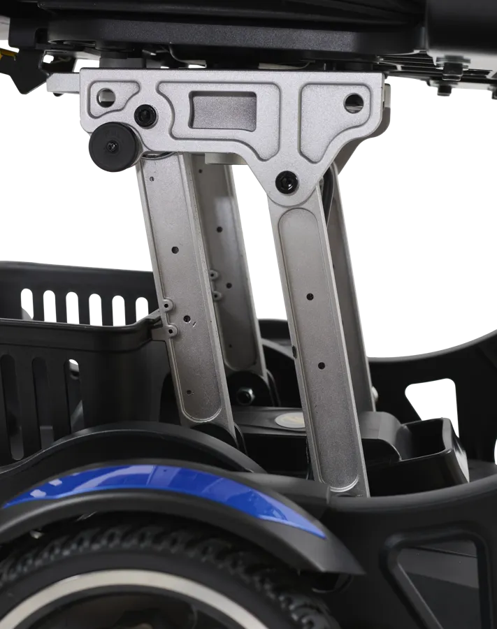 Golden Technologies Gnth Buzzaround Carry On Power Chair