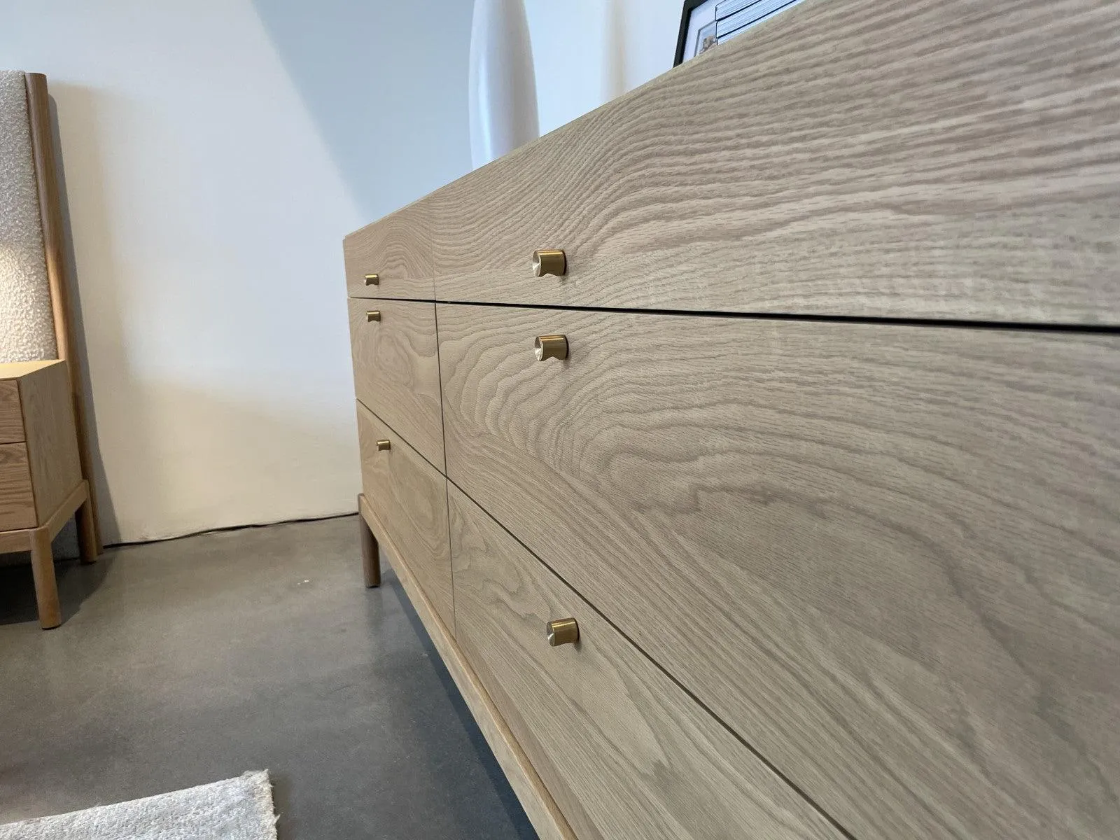 Lawrence 6 Drawer Dresser