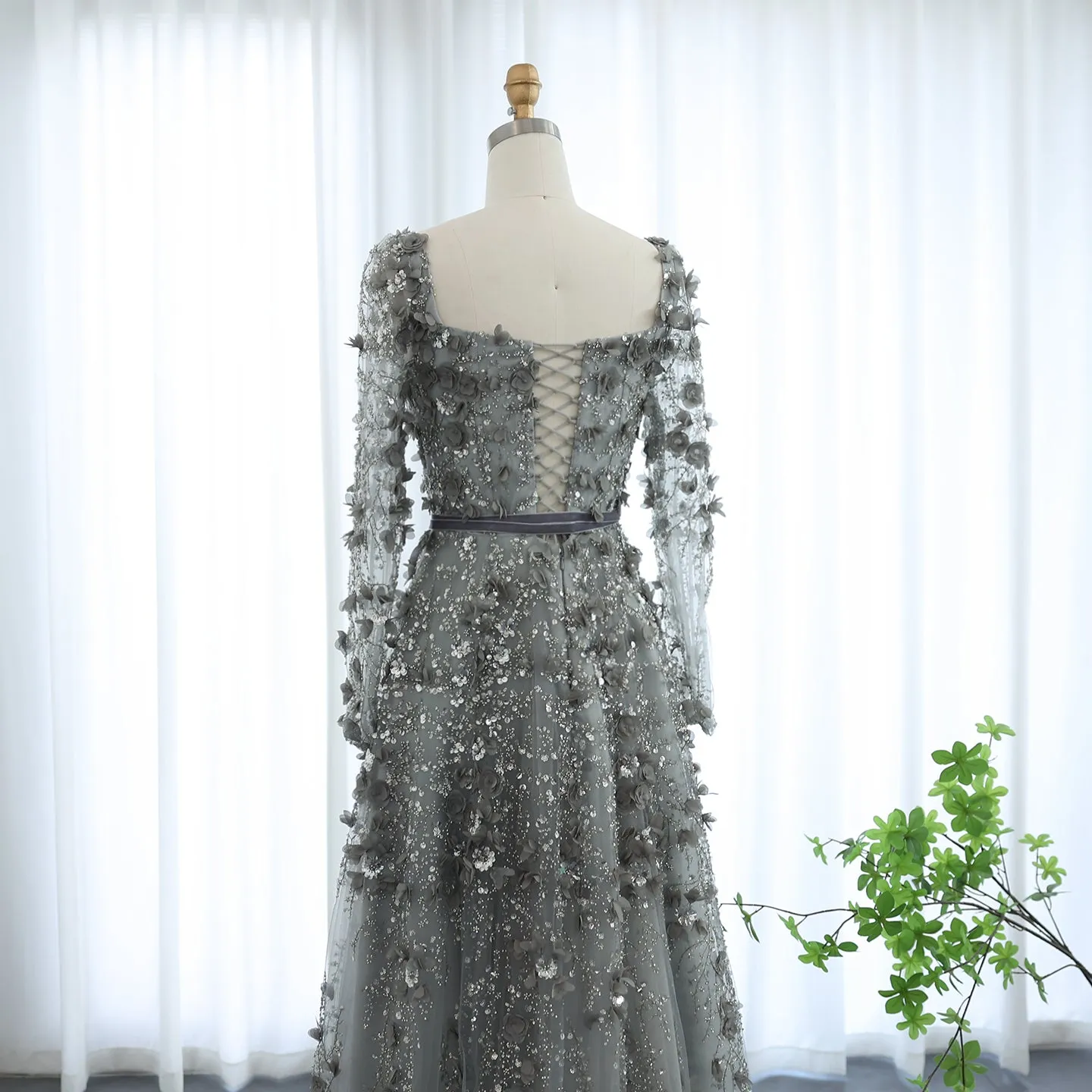 Luxury 3D Flower Gray Long Sleeves Evening Dress SS353