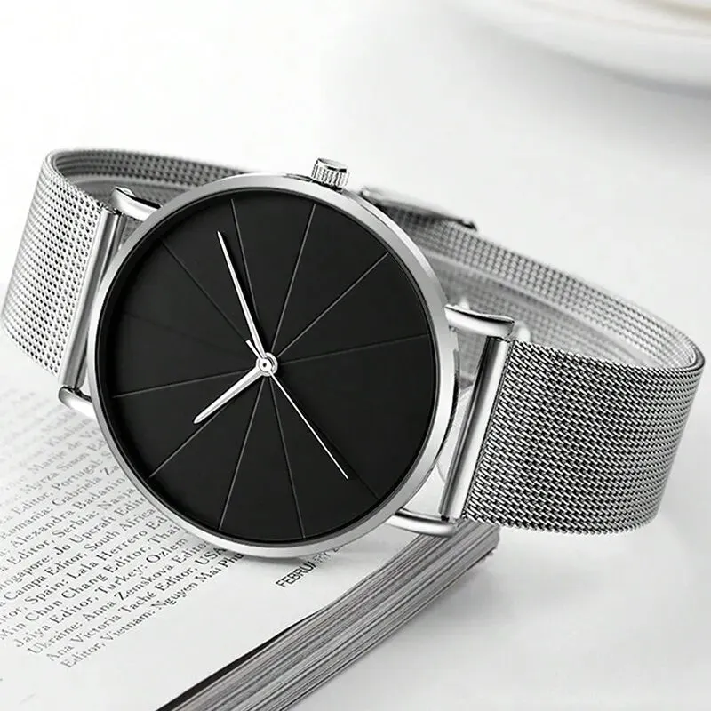 Minimalist Mesh: Quartz Watch